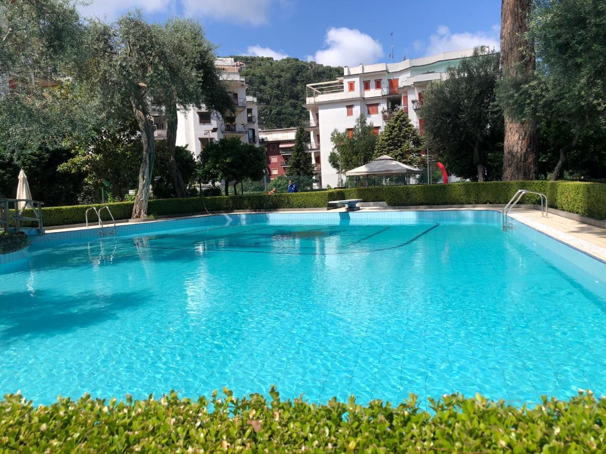 Casa Mami - Luxury Apartment And Pool - Sorrento Exterior photo